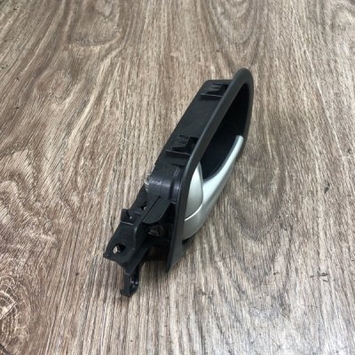 Ручка двери внутренняя Honda Civic 2013 хетчбэк N16A1 Задн. Лев. - изображение 3