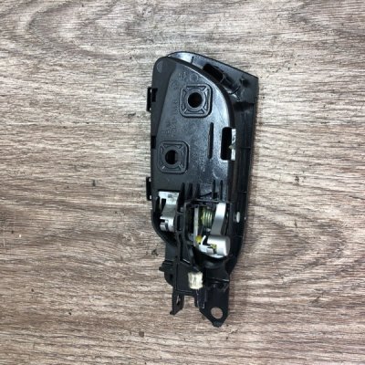 Ручка двери внутренняя Honda Civic 2013 хетчбэк N16A1 Задн. Прав. - изображение 2