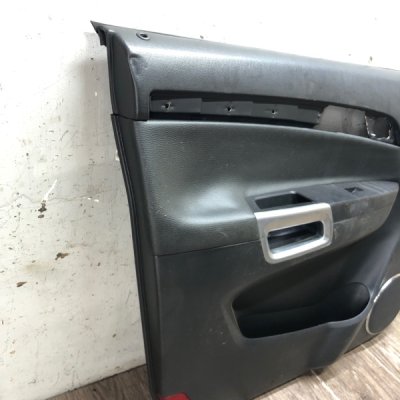 Обшивка двери Opel Antara 2009 Джип Внедорожник Z20DMH 2.0 Перед. Лев. - изображение 7