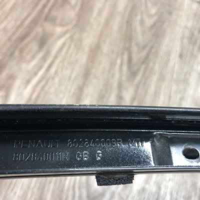 Накладка на дверь Renault Megane 2010 хетчбэк 3дв. K4M858 Перед. Прав. - изображение 2