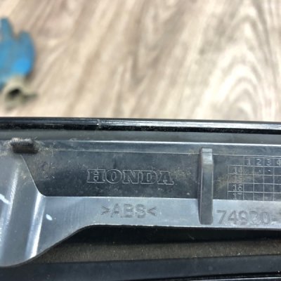 Молдинг крышки багажника Honda Civic 2013 хетчбэк N16A1 Задн. Лев. - изображение 2