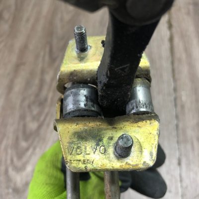 Ограничитель двери Volvo S80 2001 B5244S седан 4дв., Перед., Прав. - изображение 4
