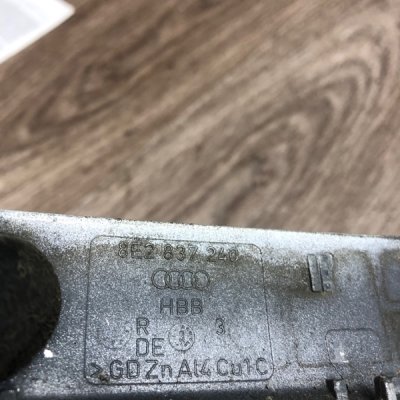 Накладка ручки двери Audi A3 2004 хетчбэк 3дв. AXW Прав. - изображение 4