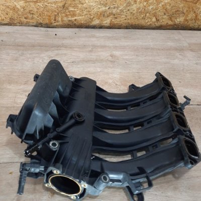 Коллектор впускной Renault Megane 2010 хетчбэк 3дв. K4M858 - изображение 3