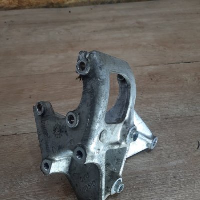 Кронштейн гидроусилителя Rover 25 2001 хетчбэк 5дв. 14K4F - изображение 5
