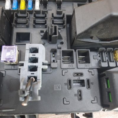 Блок предохранителей Opel Astra H 2008 Z17DTL 1.7 хетчбэк 5дв. - изображение 7