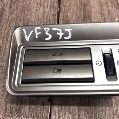 Блок управления багажника Jaguar XF 2009 седан 4дв. AJD - изображение 8