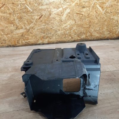 Полка аккумулятора Ford Focus 2 2007 HWDA хетчбэк 5дв. - изображение 8