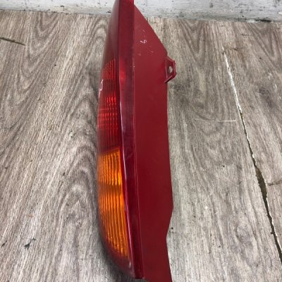 Фонарь Ford Focus 1 2001 хетчбэк 5дв. HMDA Задн. Прав. - изображение 5