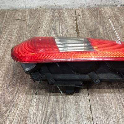 Фонарь Ford Fiesta 2002 FXJA хетчбэк 5дв., Задн., Прав. - изображение 13