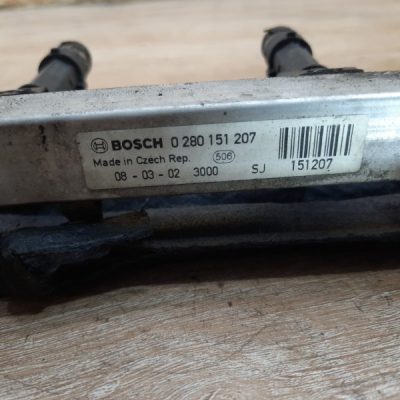 Топливная рампа Opel Corsa D 2009 Z10XEP хетчбэк 3 дв. - изображение 3