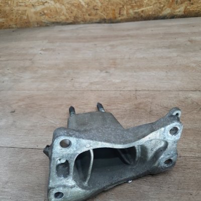 Кронштейн АКПП Honda Civic 2006 хетчбэк 5дв. R18A2 - изображение 3