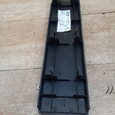 Декоративная крышка двигателя Opel Signum 2006 хетчбэк 5дв. Z22YH 2.2 - изображение 2