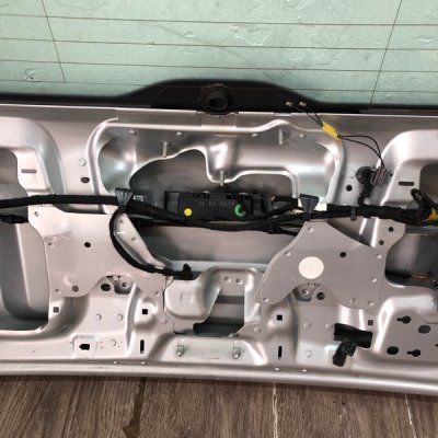 Дверь багажника Audi A3 2004 хетчбэк 3дв. AXW Задн. - изображение 3
