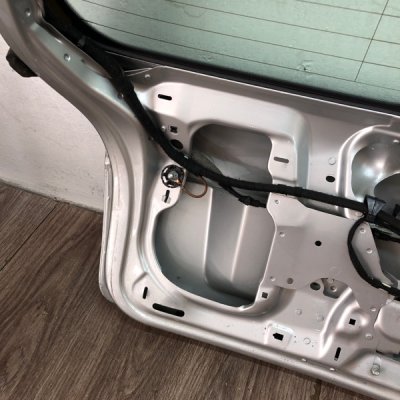 Дверь багажника Audi A3 2004 хетчбэк 3дв. AXW Задн. - изображение 4