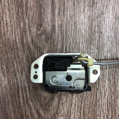 Замок крышки багажника Chevrolet Spark 2010 хетчбэк 5дв. - изображение 2