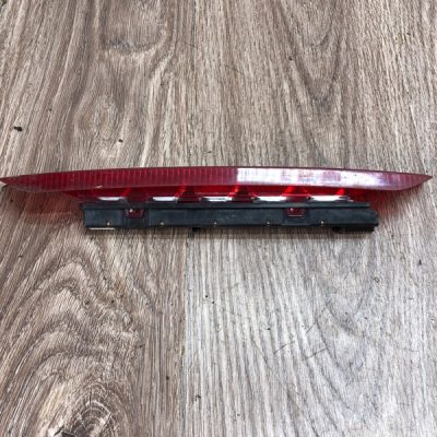 Стоп-сигнал крышки багажника Ford Focus 2 2007 HXDA хетчбэк 5дв. - изображение 6