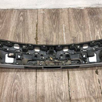 Накладка на крышку багажника Opel Insignia 2013 универсал A20DTH Задн. - изображение 2