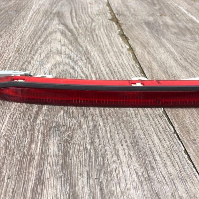 Стоп-сигнал крышки багажника Honda Civic 2007 R18A2 хетчбэк 5дв., Задн. - изображение 2