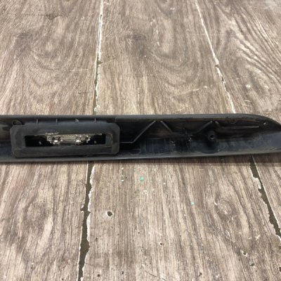 Накладка на крышку багажника Ford Fiesta 5 2002 хетчбэк 5дв. FXJA Задн. - изображение 2