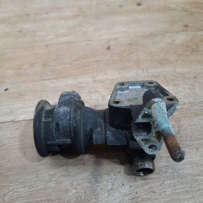 Клапан EGR (ЕГР) Volkswagen Beetle 2001 хетчбэк 3дв. AYD - изображение 2