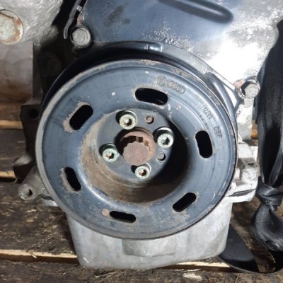 Двигатель Volkswagen Beetle 2001 хетчбэк 3дв. AYD - изображение 8