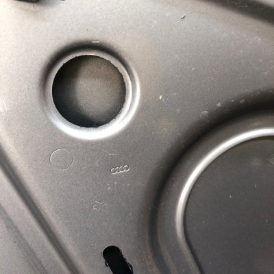 Капот Audi A3 2004 хетчбэк 3дв. AXW Перед. - изображение 2
