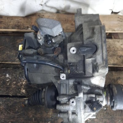 МКПП Volkswagen Beetle 2001 хетчбэк 3дв. AYD - изображение 3