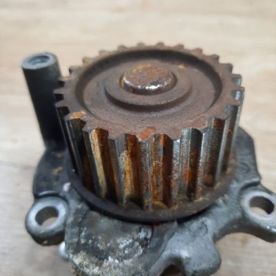 Помпа Volkswagen Golf 2002 AUM хетчбэк 3дв. - изображение 8