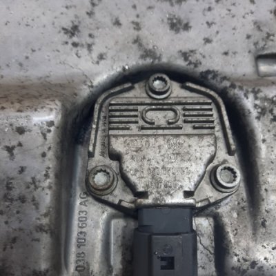 Масляный поддон ДВС Volkswagen Golf 5 2007 BXE - изображение 6