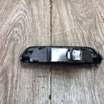 Стоп-сигнал крышки багажника Honda CR-V 2002 K20A4 Джип Внедорожник, Задн. - изображение 5