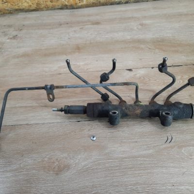 Топливная рампа Ford Transit 2008 P8FA - изображение 3