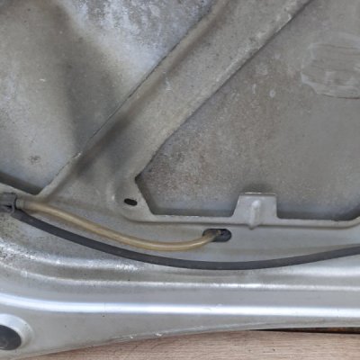 Капот Renault Clio 2009 универсал D4F740 - изображение 6