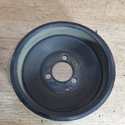 Шкив помпы Opel Zafira B 2007 минивен Z16XE1 1.6 - изображение 6