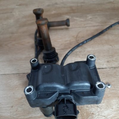 Катушка зажигания Ford Fiesta 2005 хетчбэк 5дв. FXJB - изображение 4