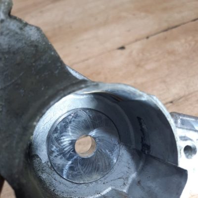 Кронштейн кондиционера Opel Zafira B 2011 A17DTR минивен - изображение 8