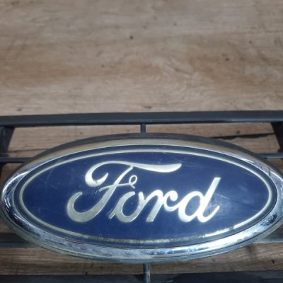 Решетка бампера Ford Focus 2 2008 хетчбэк 5-ти дв. - изображение 11