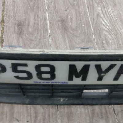 Решетка радиатора Ford Focus 2 2008 хетчбэк 5дв. - изображение 9