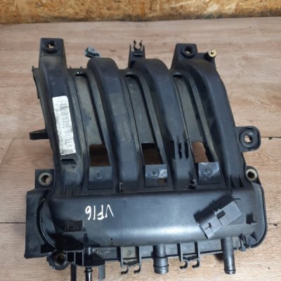 Коллектор впускной Renault Clio 2006 хетчбэк 3дв. D4F740 - изображение 10