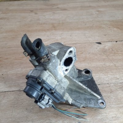 Клапан EGR (ЕГР) Audi A3 2004 хетчбэк 3дв. BLR - изображение 6