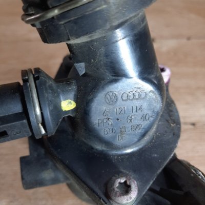 Термостат Audi A3 2004 хетчбэк 3дв. BLR - изображение 4