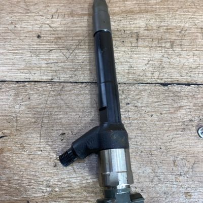 Топливная форсунка Opel Astra K 2016 B16DTH хетчбэк 5-ти дв. - изображение 2