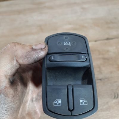 Блок управления стеклами Opel Corsa D 2007 Z12XEP 5дв хечбек, Перед., Лев. - изображение 3