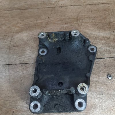 Кронштейн кондиционера Ford Focus 1 2002 хетчбэк 3-х дв. ALDA - изображение 5