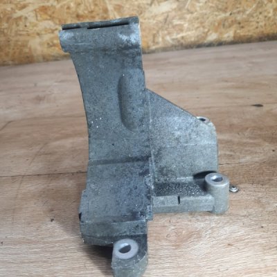 Кронштейн генератора Ford Focus 1 2002 хетчбэк 3-х дв. ALDA - изображение 6