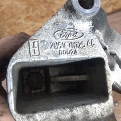 Кронштейн МКПП Ford Focus 1 2002 хетчбэк 3-х дв. ALDA - изображение 3