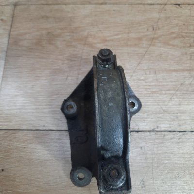Кронштейн промежуточного вала Ford Focus 1 2002 хетчбэк 3-х дв. ALDA - изображение 4