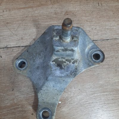 Кронштейн МКПП Ford Fiesta 5 2004 хетчбэк 3дв. FUJB - изображение 5
