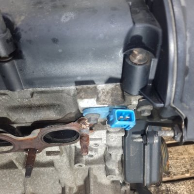 Двигатель Ford Fiesta 5 2004 хетчбэк 3дв. FUJB - изображение 17