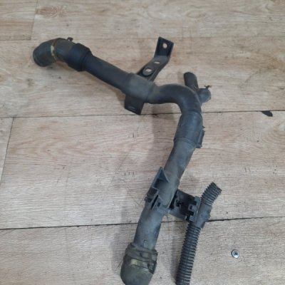 Трубка охлаждения Peugeot 307 2006 - изображение 4